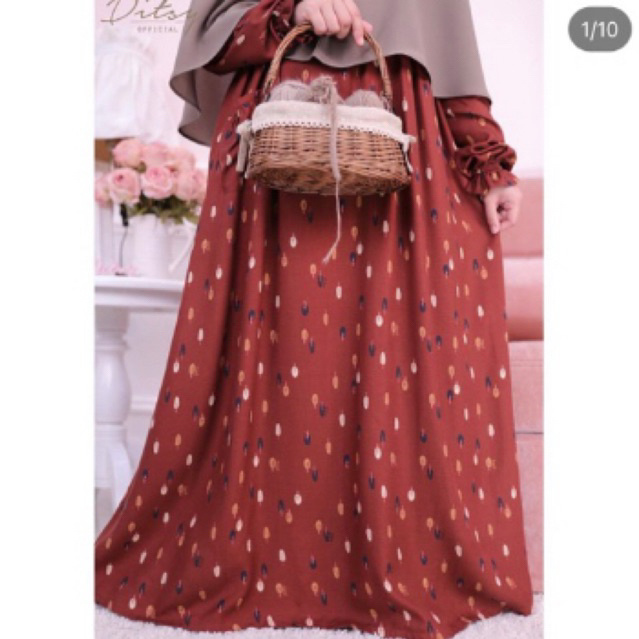 Preloved Ditsy Official ( Monstera Black L , Tree Sangria XL)