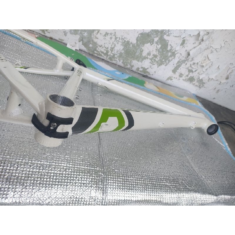 Frame sepeda polygon heist 1.0