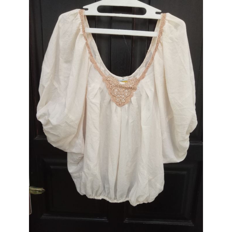 New! Blouse Atasan Bordir Broken White Made in Japan