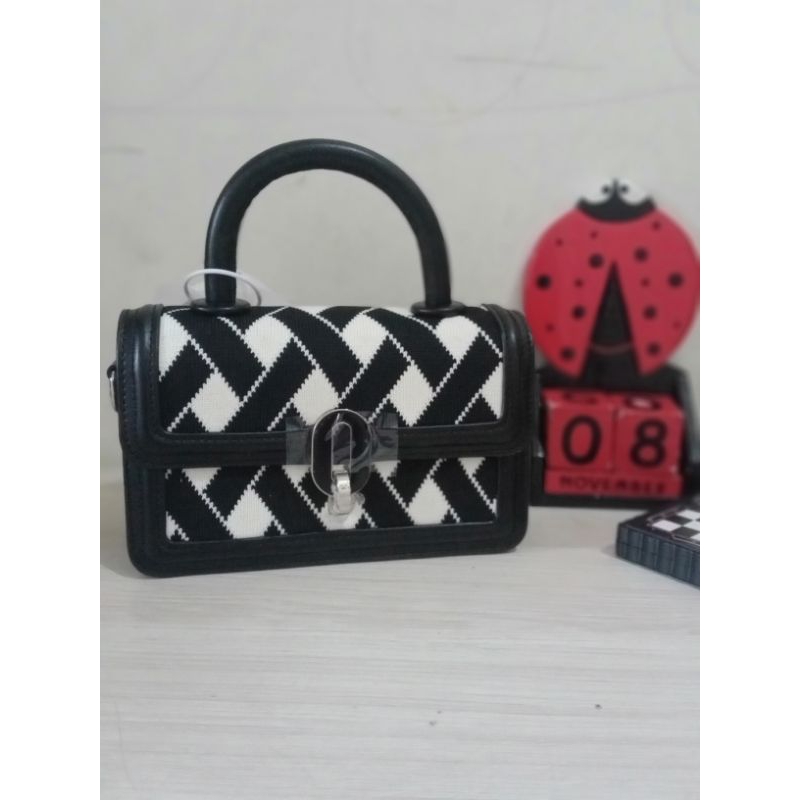 Handbag / Sling Bag / Tas Pesta Unik Elegan Mewah Premium