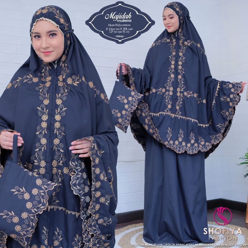 Majidah // Seroja mukena / kalila