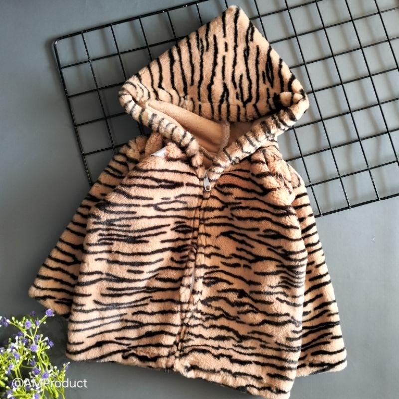 jacket mantel bayi lembut motif macan 6-20 bulan