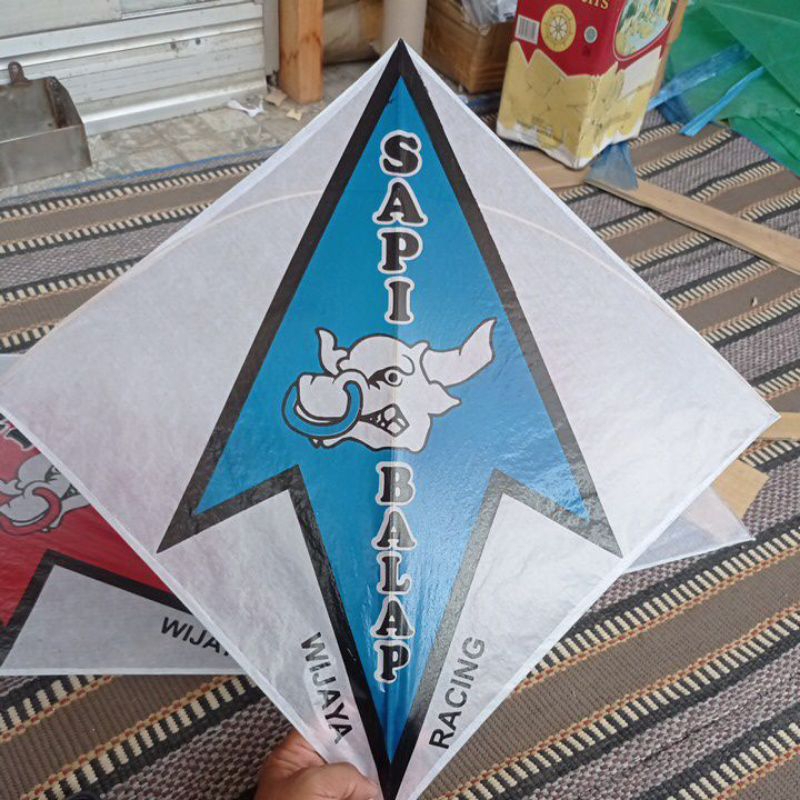 layangan aduan sukhoi super, dapat 10 pcs