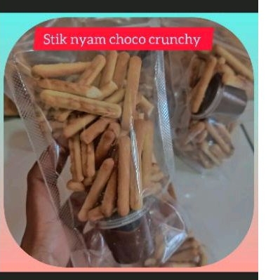 

stik nyamnyam choco crunchy