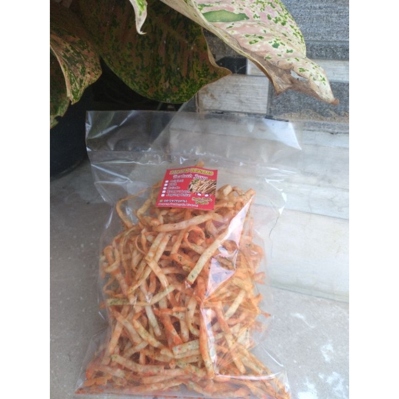 

sistik bawang / stik bawang / balado 200 gram