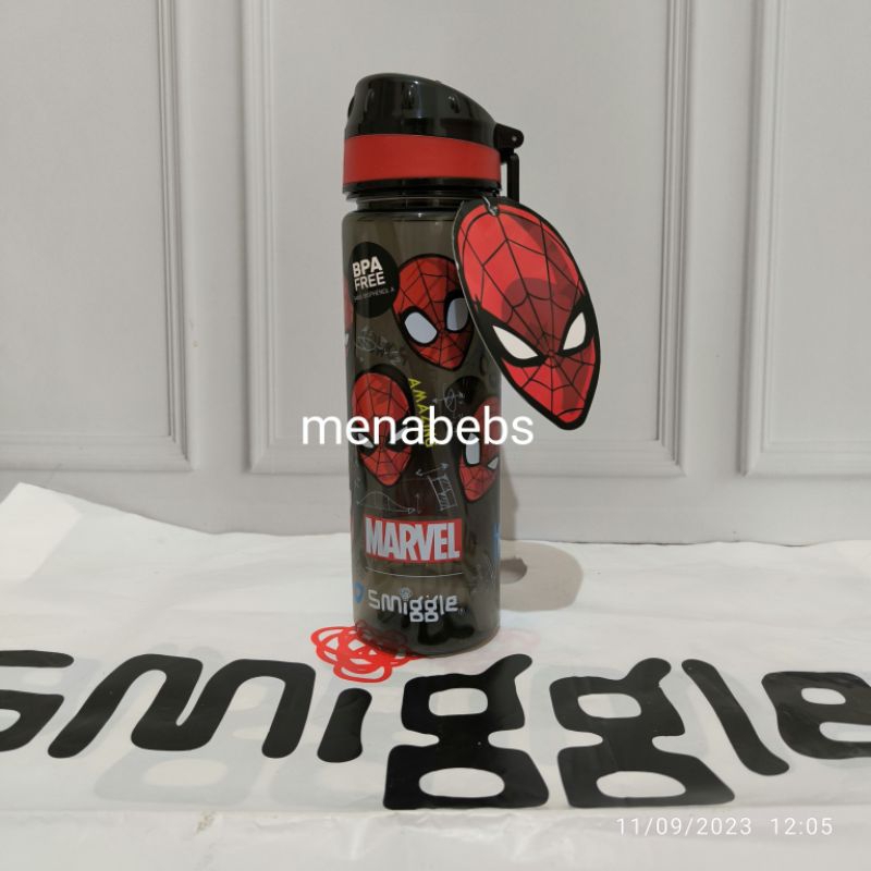 Smiggle botol minum Marvel / Spiderman original