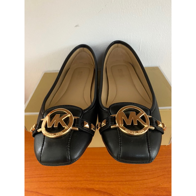 Michael Kors Fulton Stud Black Size 7