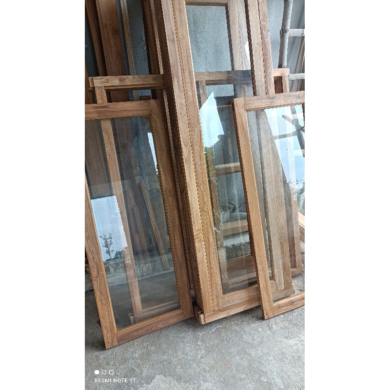 daun dan kusen jendela 2 lubang(120x140)