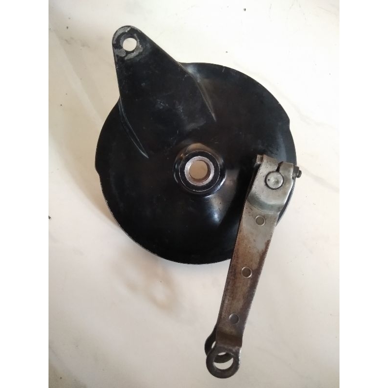 tutup tromol belakang Yamaha Byson karbu fz fi 150 cover rem belakang