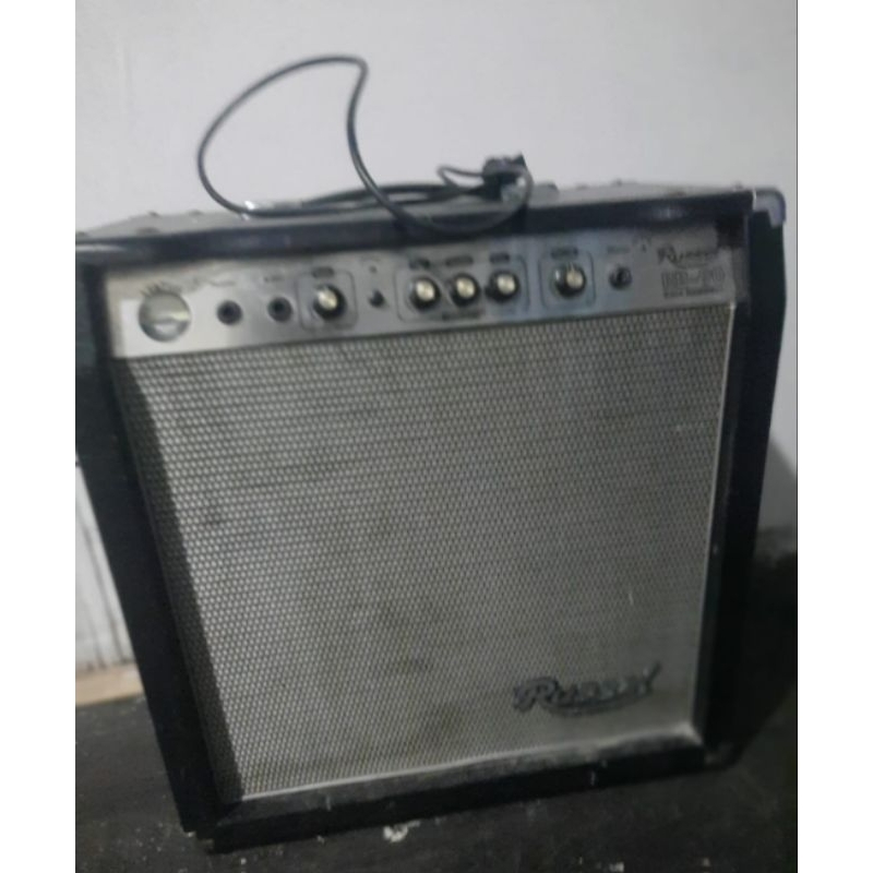 alat musik sound bass dan gitar