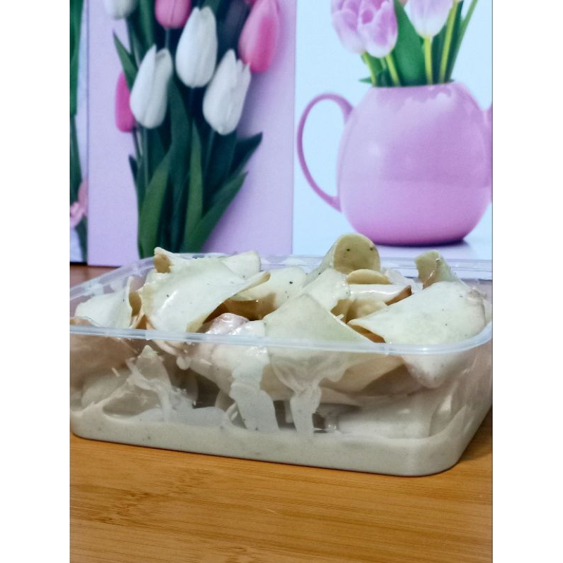 

kripik singkong lumer rasa tiramisu/cemilan/makanan ringan 200gr