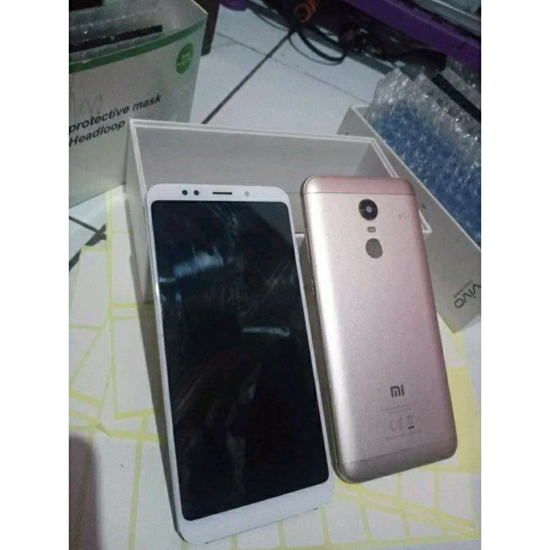 lcd copotan redmi 5 plus