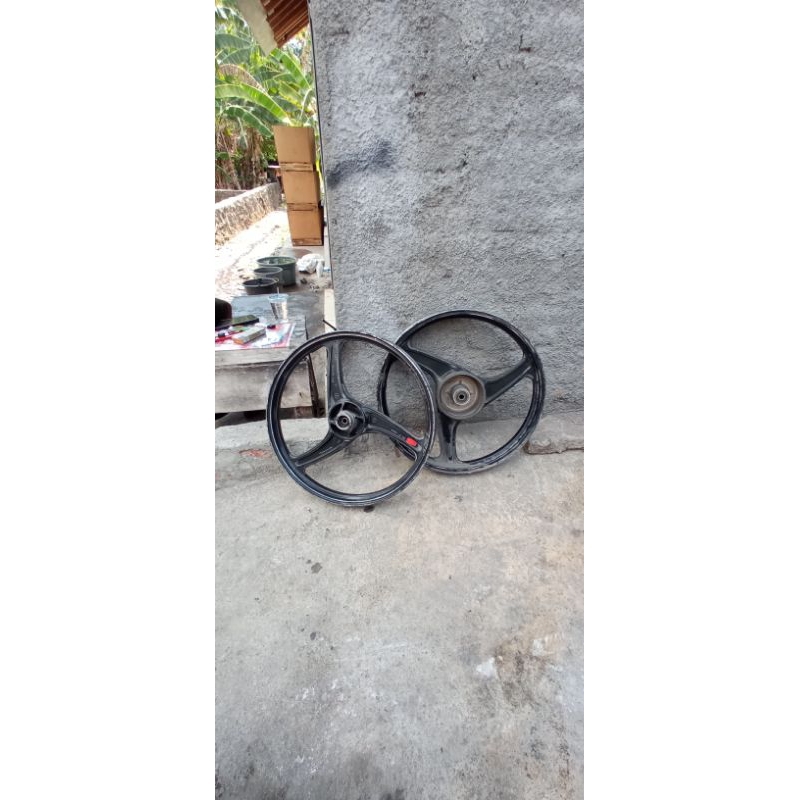 Velg velah resing depan belakang Kawasaki Blitz Blit Joe adge zone palang 3