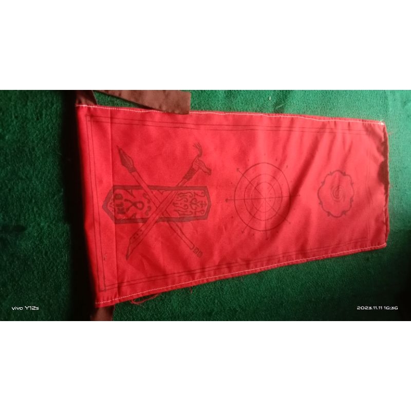 bawahan atribut suku dayak