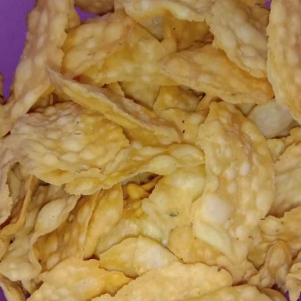 

Keripik Kripik Pangsit Bawang Gurih Renyah