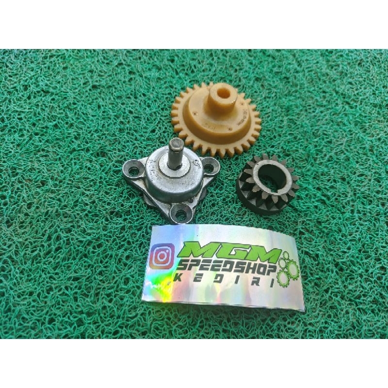 pompa oli set gigi satria fu 150 original copotan motor