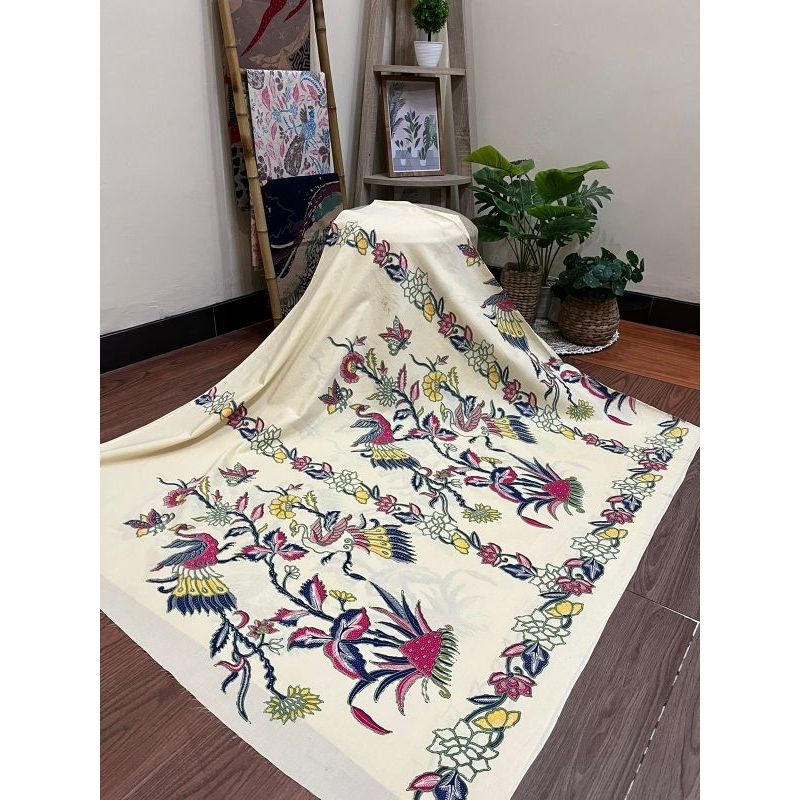Kain Katun printing Batik Solo motif encim merak putih
