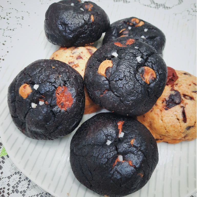 

Blackout soft cookies | Nanica Cookies and friends