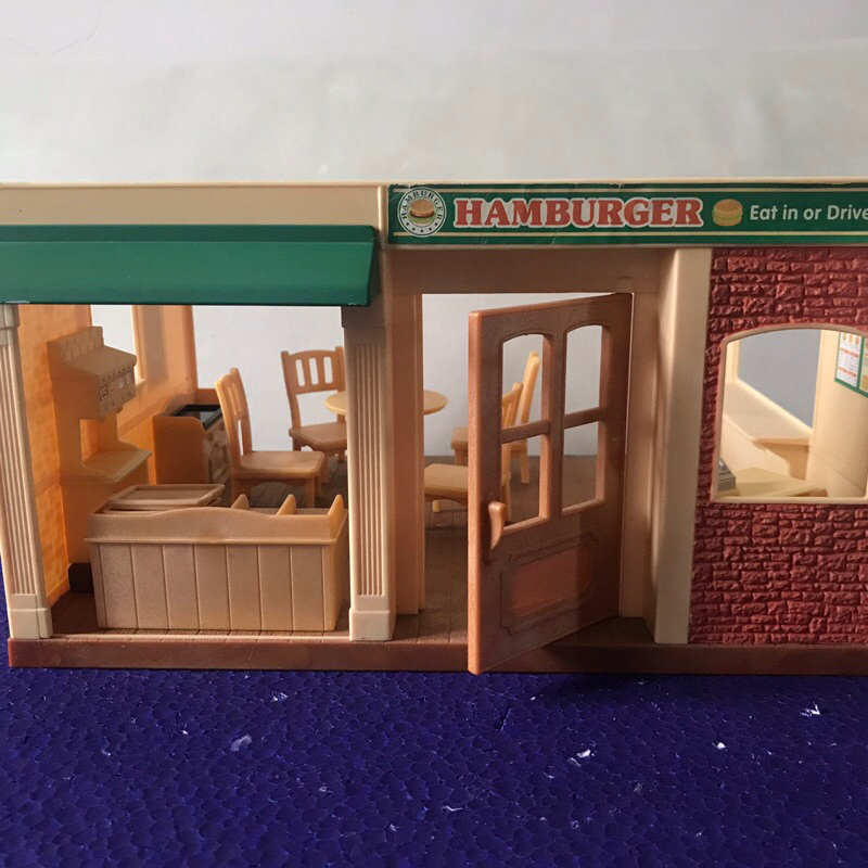 Sylvanian Hamburger Restaurant Peeloved