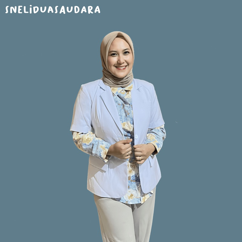 Jas dokter/Sneli wanita lengan pendek ORIGINAL 100% merk DUA SAUDARA.