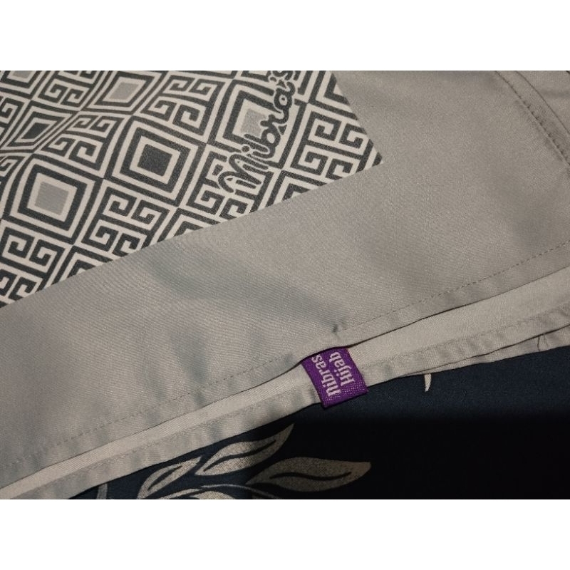 HIJAB SEGI EMPAT NIBRAS