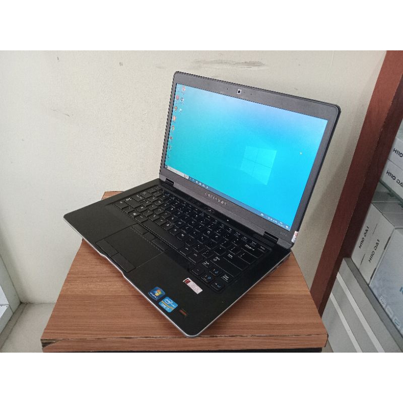 Laptop Dell Latitude E6430U Core i7 Gen3 Ram 4GB Ssd 128GB Murah Meriah