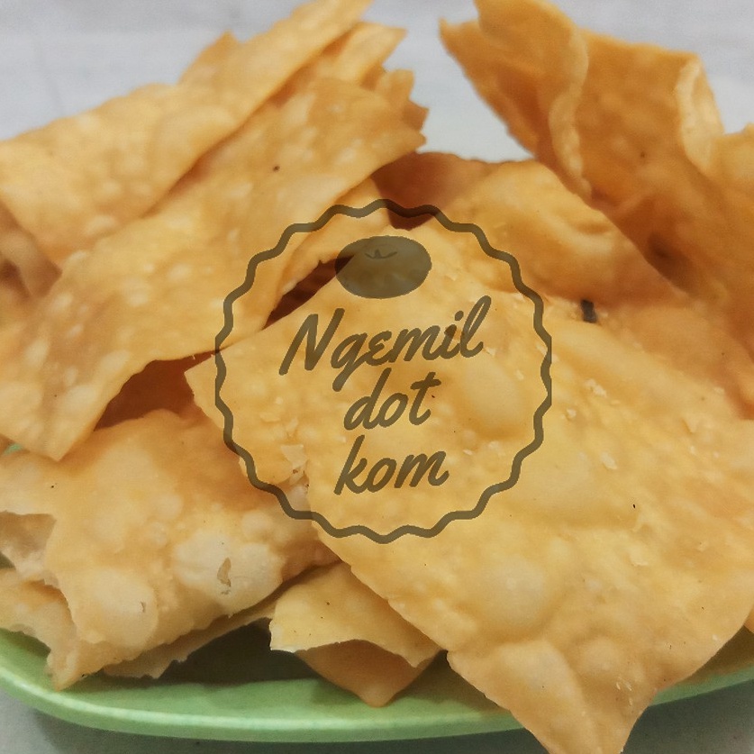 

➼➳✿✯ KERIPIK BAWANG 500gr / KERIPIK PANGSIT / KERIPIK AYAM BAWANG / KUE BAWANG / BUMBUCIN Big Sale