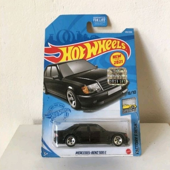 Hotwheels mercedes benz 500e hitam factory sealed