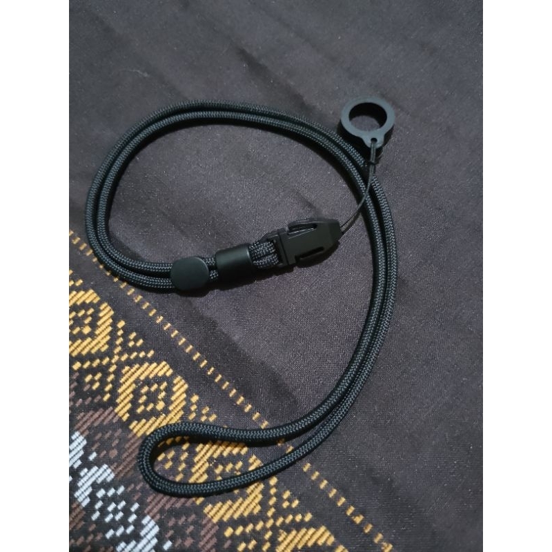 

Lanyard/gantungan Custom Paracord utk P*d