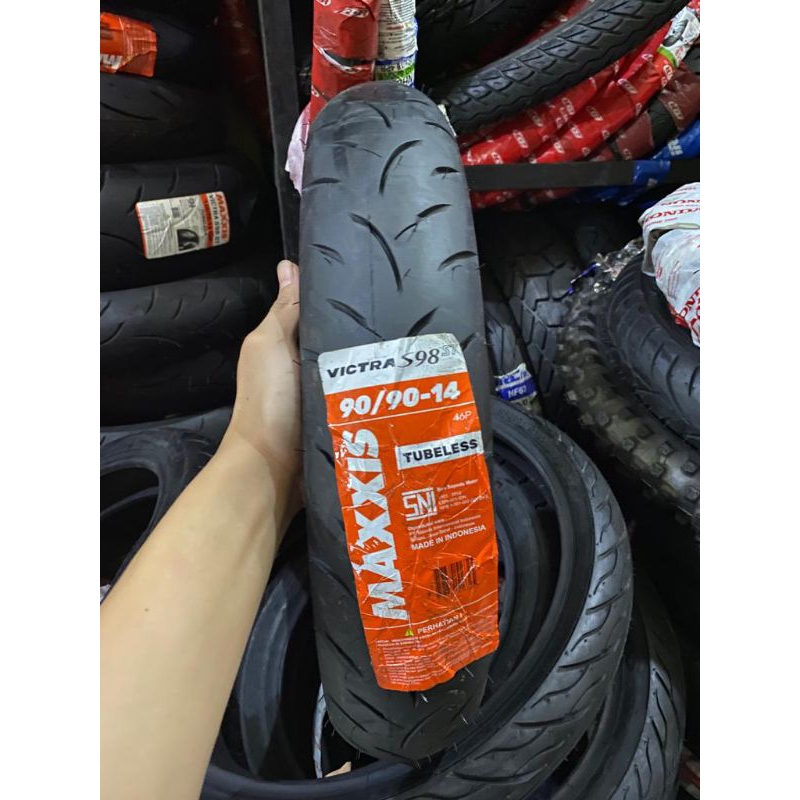 BAN LUAR MAXXIS VICTRA 80 90-14 90 90-14 100 90-14 110 70-14