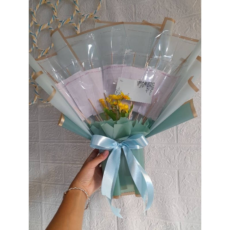 

buket uang 20 slot/ 25 slot bahan Cellophane/ buket murah/ buket kosong