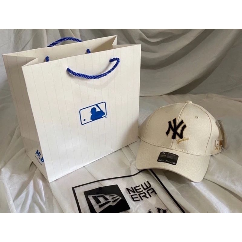 TOPI BASEBALL NY MLB YANKEES