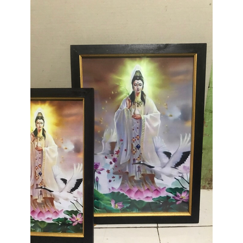 lukisan cetak gambar dewi kwan im dengan angsa putih plus bingkai