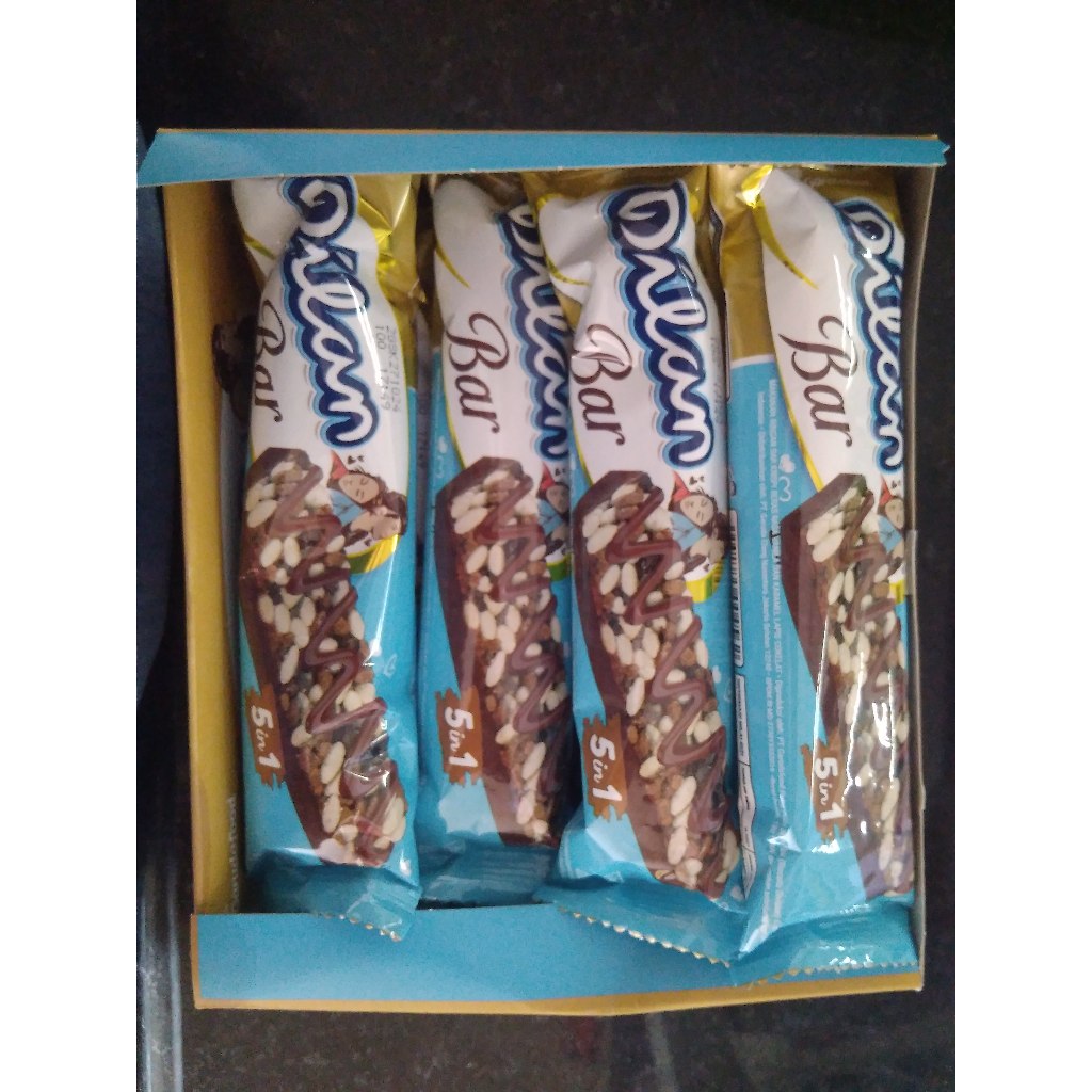 

DILAN BAR GARUDA FOOD snack coklat bar