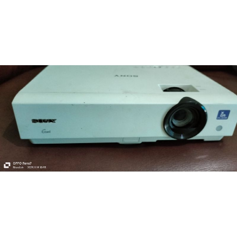 proyektor Sony vpl-DX100