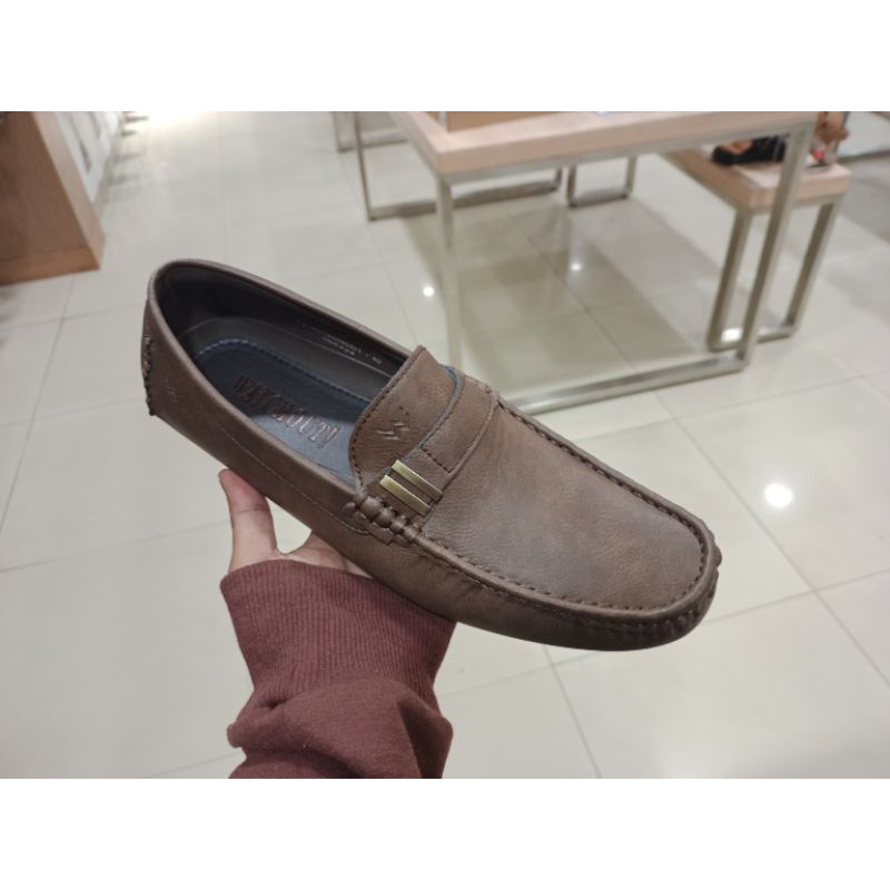 Sepatu Pantofel Watchout Dewasa Pria 1940