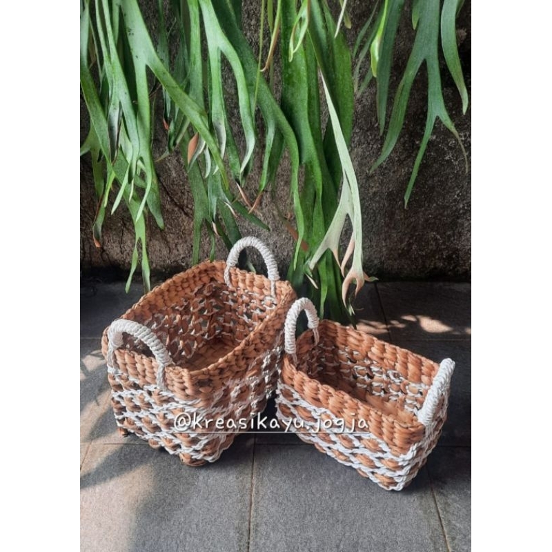Box Storage Anyaman Kepang Enceng Gondok/Keranjang Kotak/Wadah Hampers Enceng Gondok