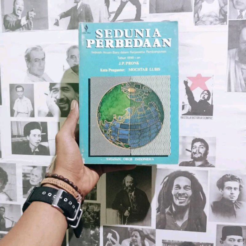 Talcott Parsons dan Pemikirannya | Peter Hamilton | Masyarakat Tak Bernegara | Abdelwahab | Dari Teo