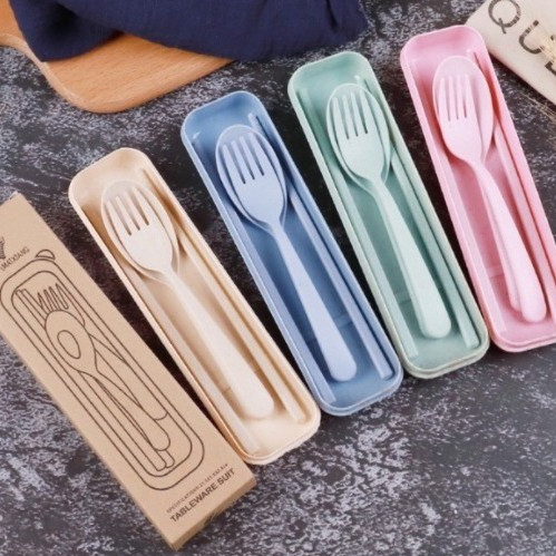 Sendok Sumpit Garpu Alat Makan Box Travelling Set 3 IN1 Bahan Plastik Alat Makan 1 Set