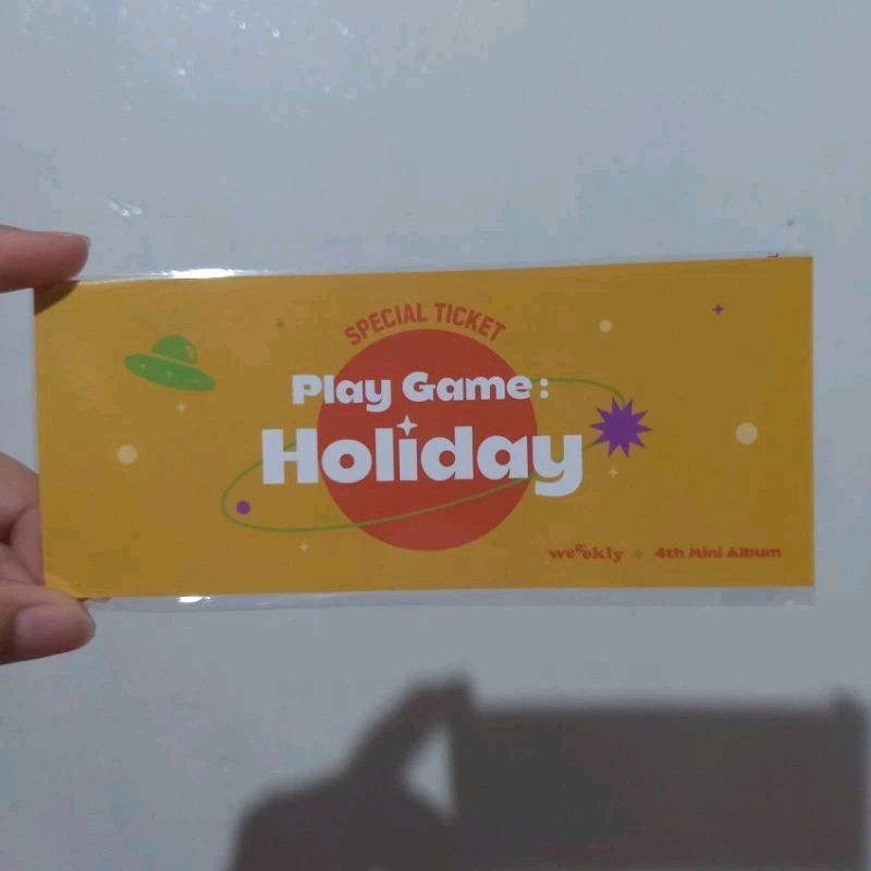 SPESIAL TICKET WEEEKLY 4TH ALBUM HOLIDAY