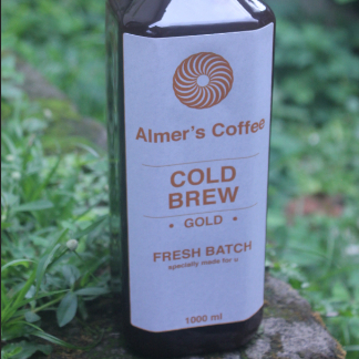 

Cold Brew GOLD Botol 1000 ml / 1 L / 1 Liter / Kopi | Almer's Coffee