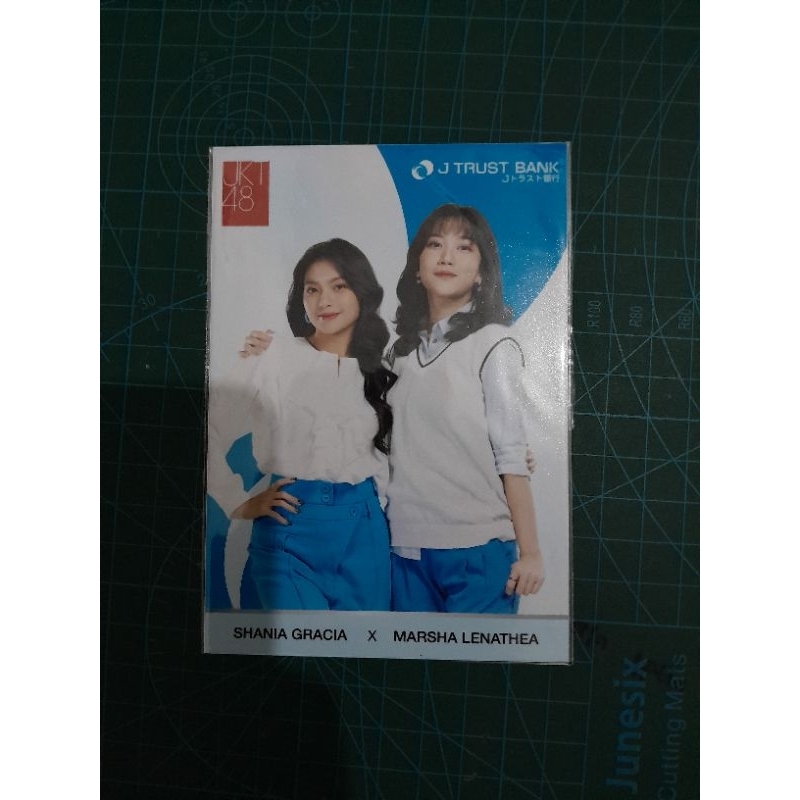 PHOTOPACK GRACIA X MARSHA JKT48 X JTRUST BANK