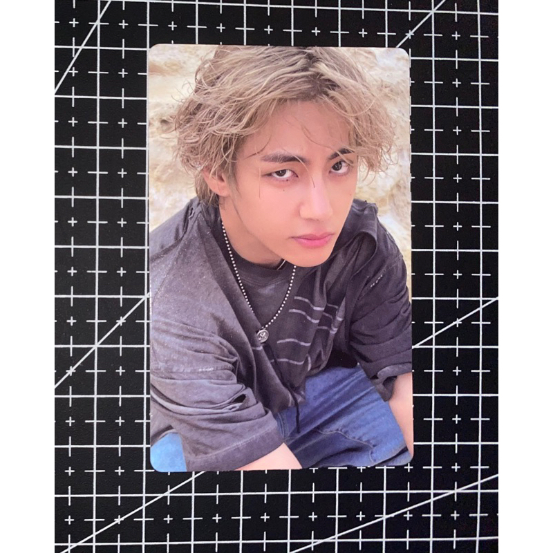 ALBUM LAYOVER TAEHYUNG V PHOTOCARD PC POB BENEFIT WEVERSE OFFICIAL