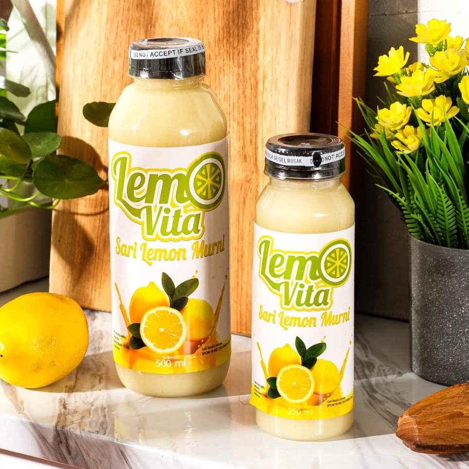 

BPOM PAKET 1 Liter Lemovita Fresh Sari Lemon Jus Lemon Halal