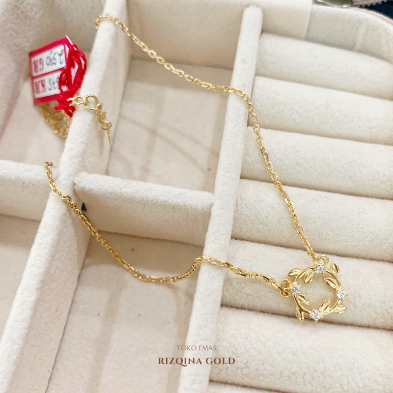 KL Koye Unione D’Amore Rantai Fancy Variasi Crown Flower YTU 8K