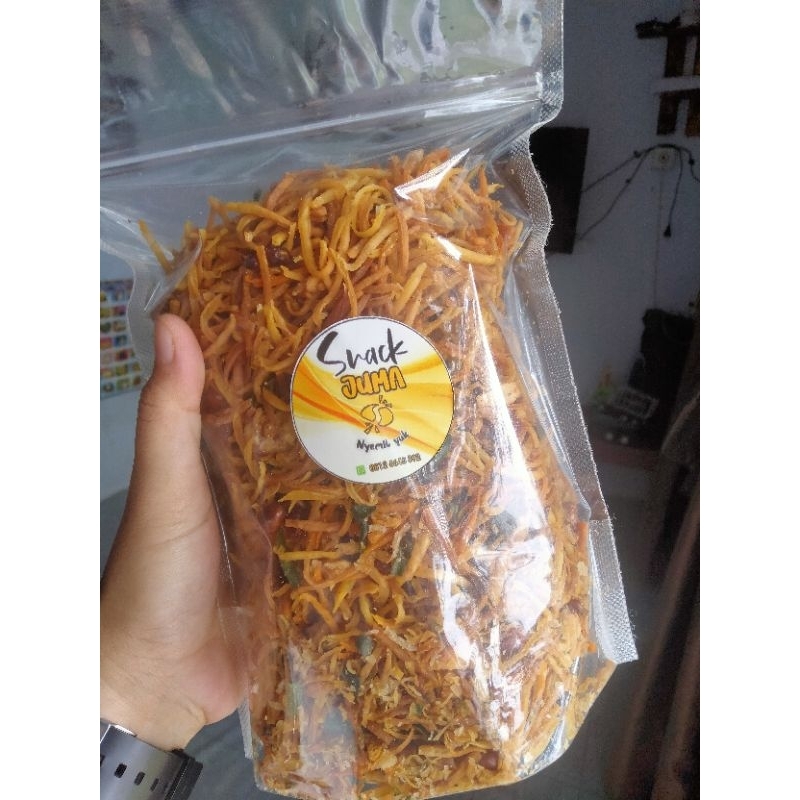 

Kentang Mustofa dan Serundeng