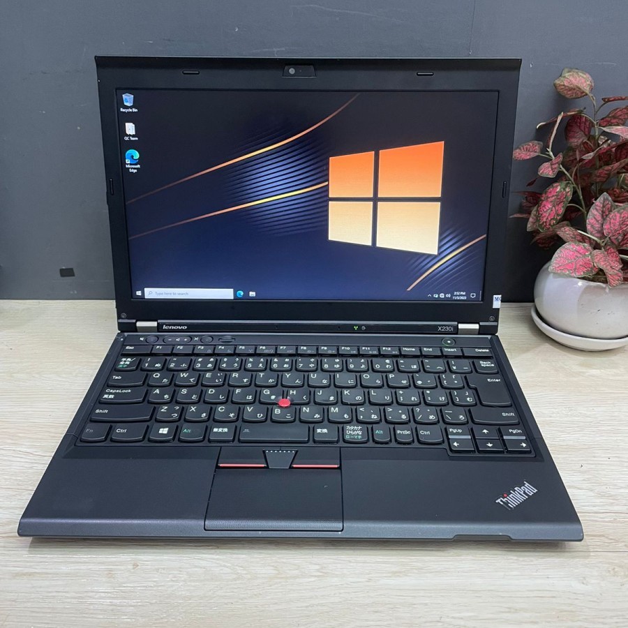 LAPTOP LENOVO THINKPAD X230i X230 RAM 16 GB SSD 512 GB PROMO MURAH - X230i X230 Cell, RAM 4 HDD 320