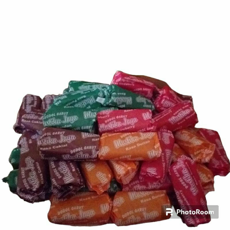 

1 kg dodol batik mixc 4 rasa strobery,pandan,coklat,durian