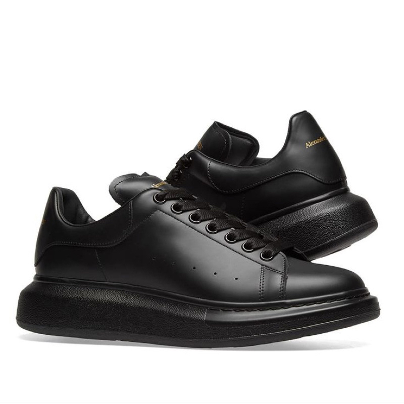 AlexanderMcQueen Trainer Triple Black