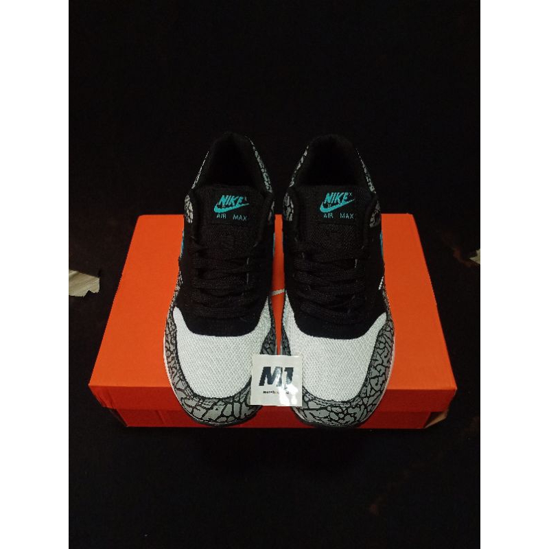 Sepatu Air Max 1 Elephant